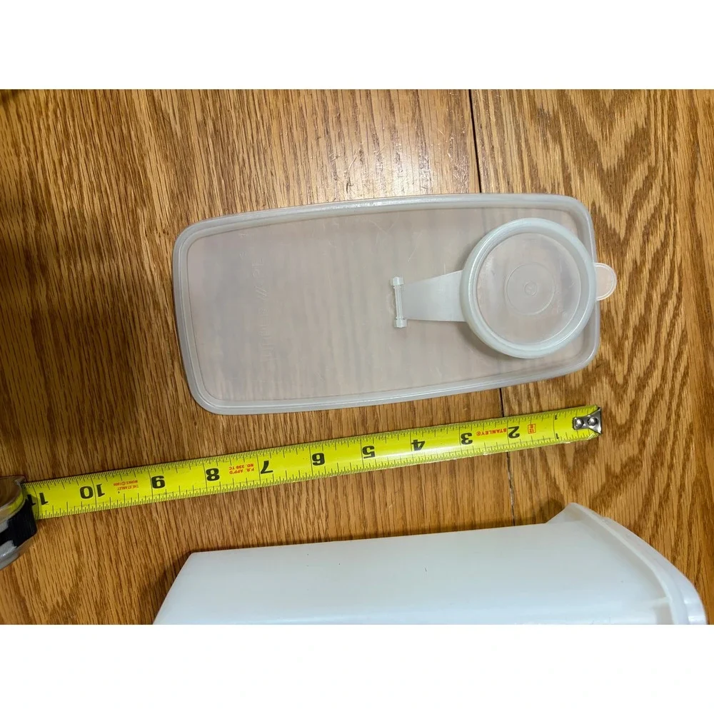 Tupperware Modular Mates Super Oval Sheer Wht Pour Spout Container 471-12 9.5in